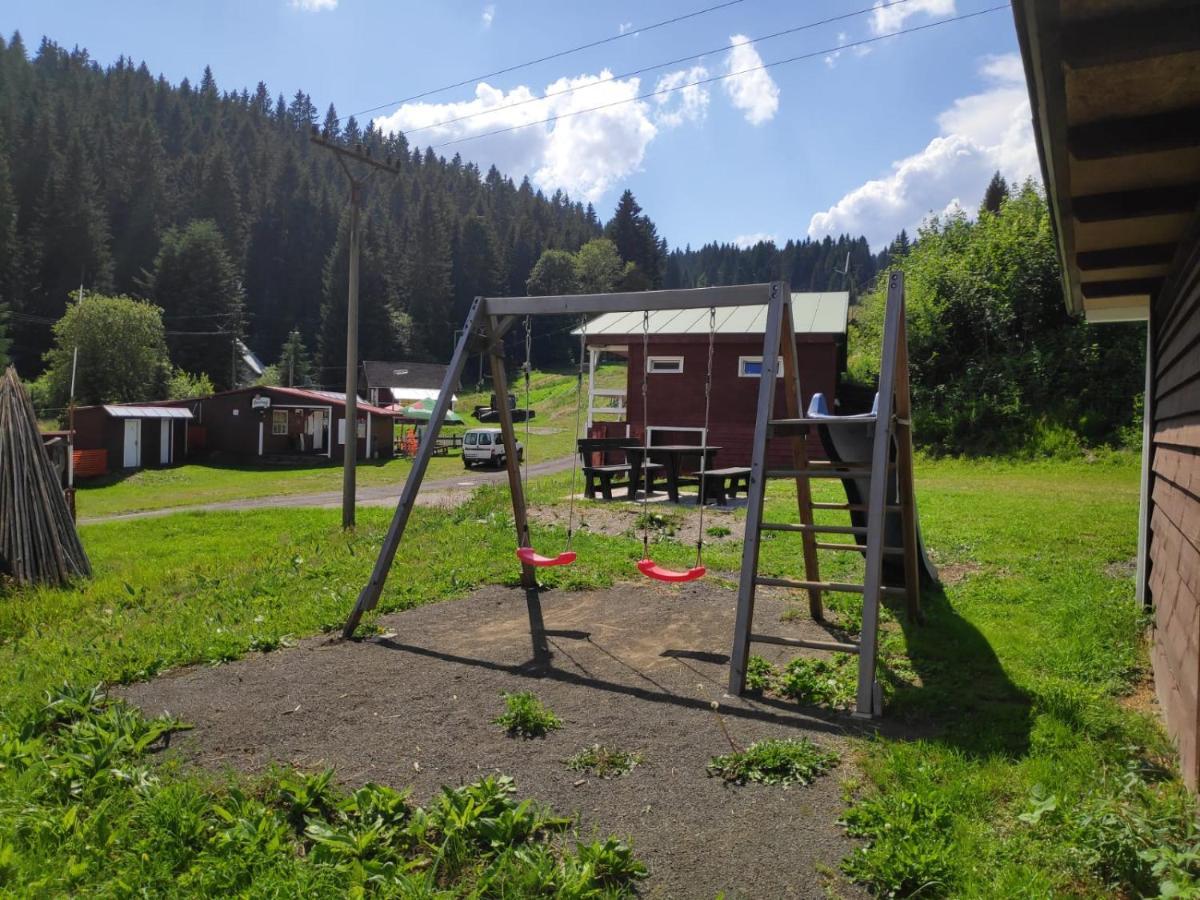 Apartman Raketa Pernink 외부 사진